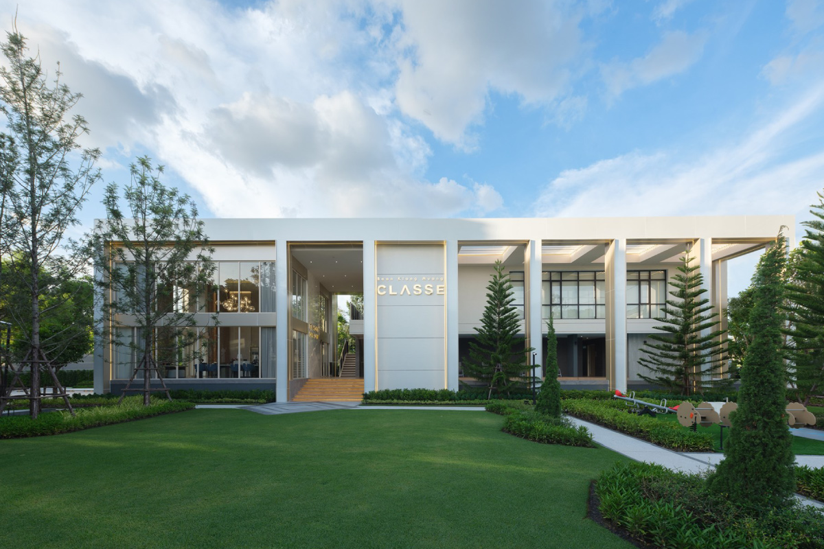 Baan Klang Muang Classe Sukhumvit 77 — 2BR Condo in SUAN LUANG