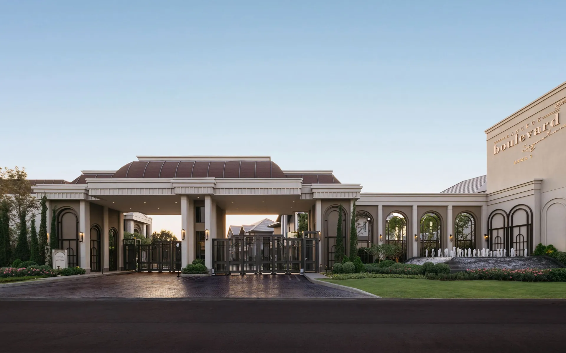 Elegant 4-Bedroom Condo in Bang Khun Thian, Bangkok