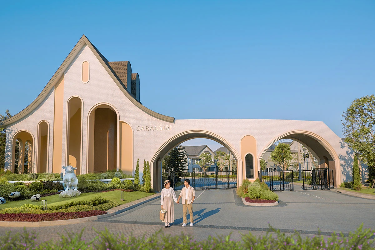 Elegant 4-Bedroom Condo in Samut Prakan