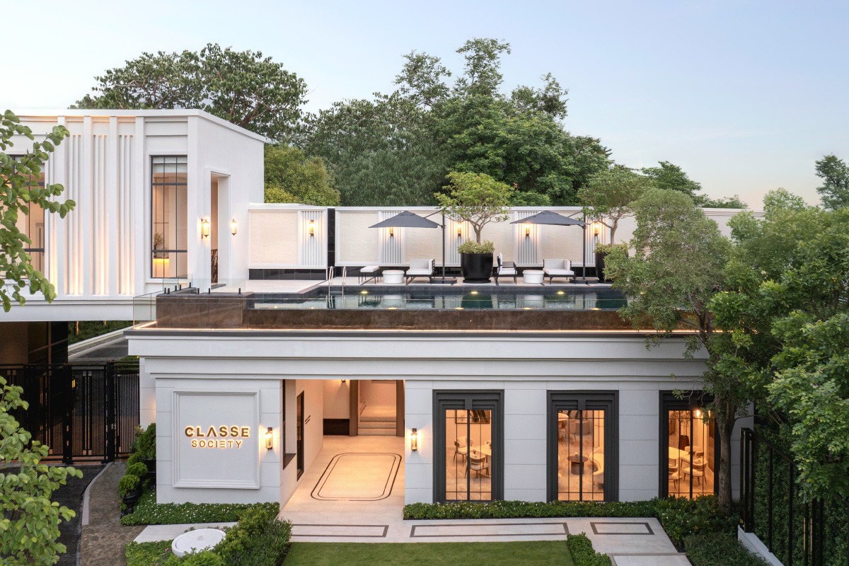 Luxury 4-Bed Condo in LAT PHRAO, Bangkok