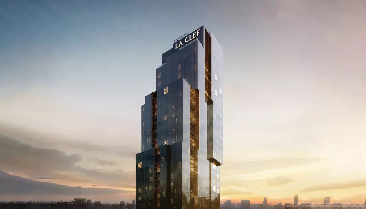 THE RESIDENCES 38 — 1BR Condo in KHLONG TOEI, Bangkok