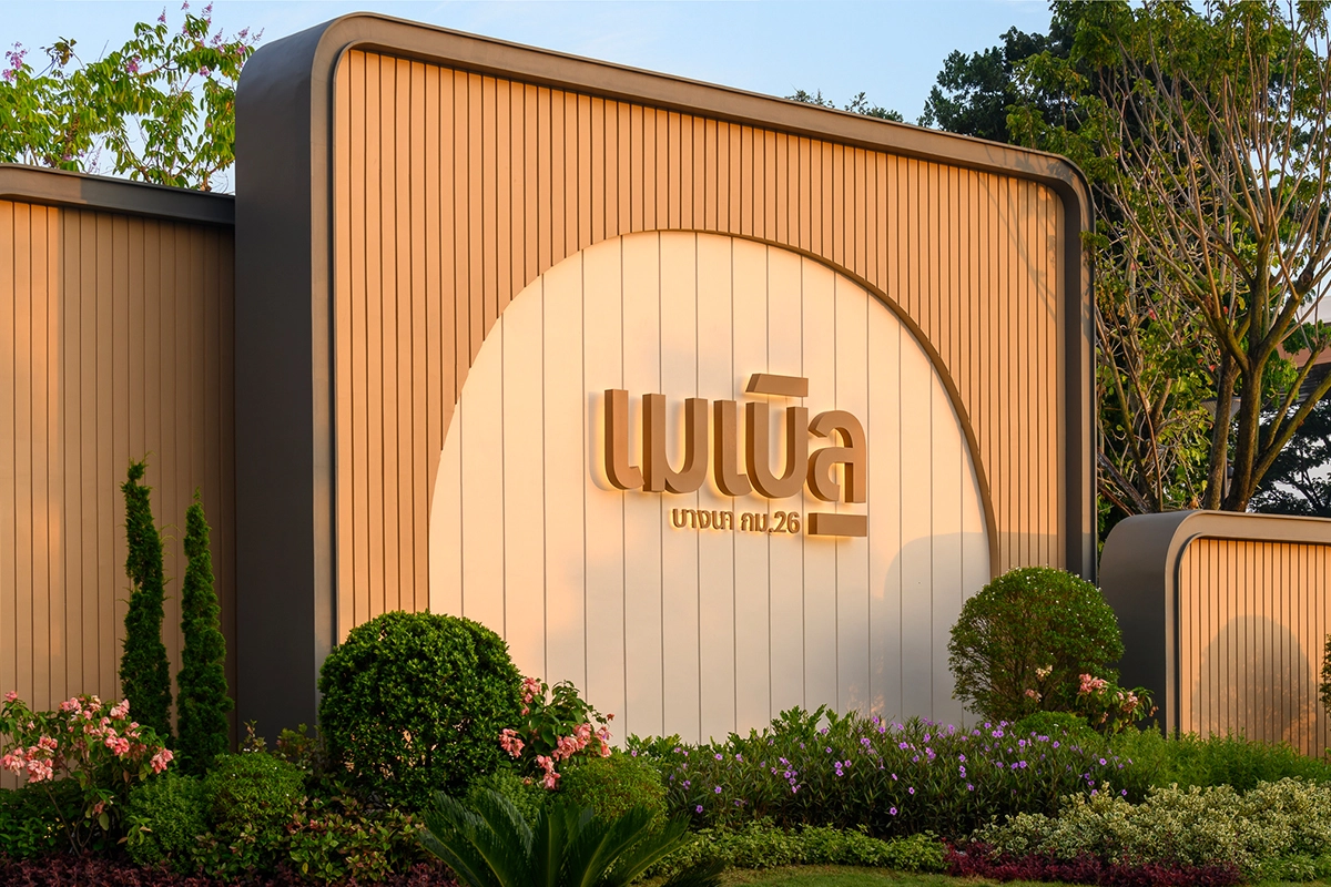 Elegant 3-Bed Condo in Bang Sao Thong, Samut Prakan