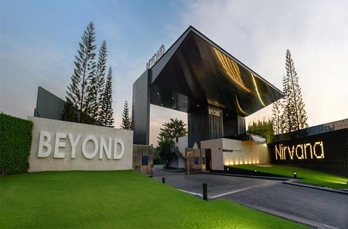 Luxury 4-Bedroom Condo in Bang Khun Thian, Bangkok