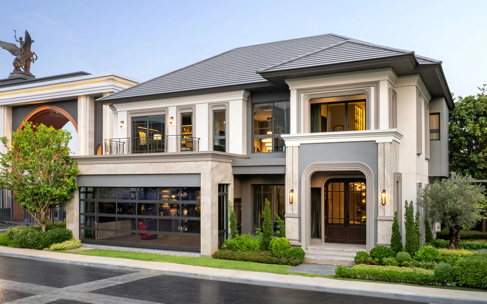 Luxury 4-Bedroom Condo in Nonthaburi's Pak Kret