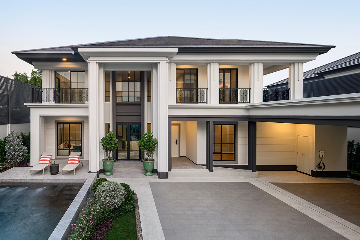 Luxury 4-Bedroom Condo in Samut Prakan